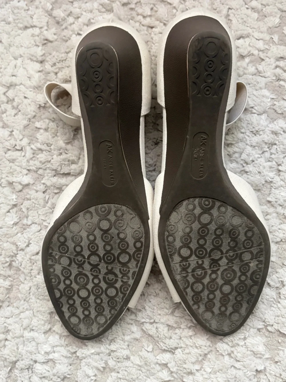 Anne Klein anne klein